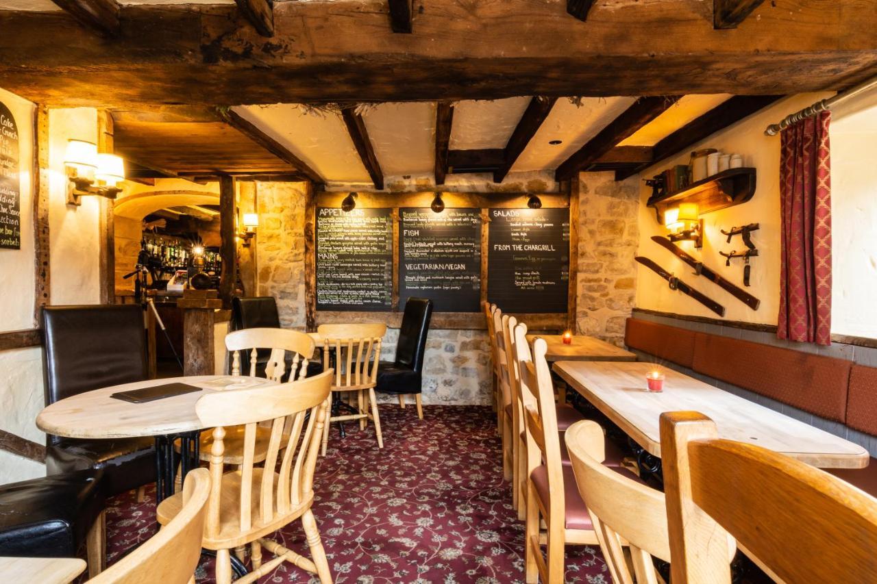 The Half Moon Inn And Country Lodge Yeovil Esterno foto